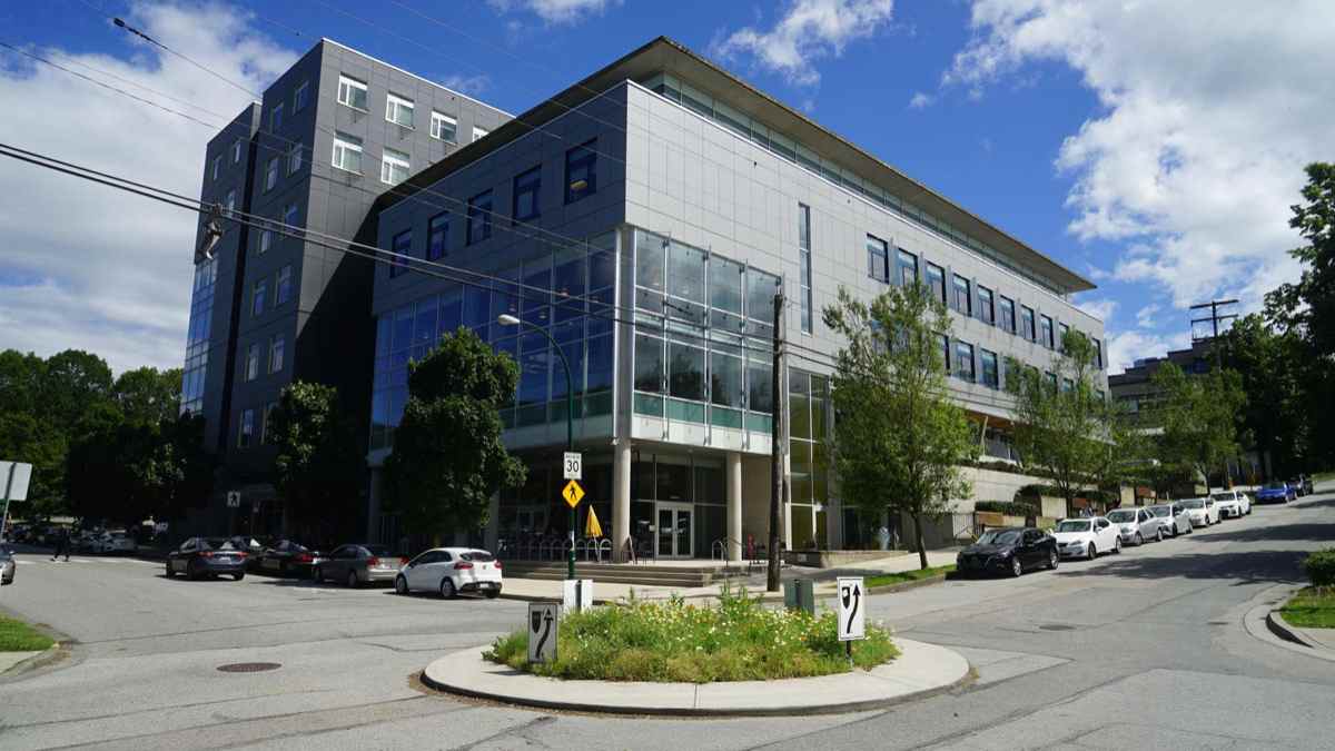 Du học Vancouver Community College (VCC), trường cao đẳng cộng đồng hàng đầu tại trung tâm Vancouver.