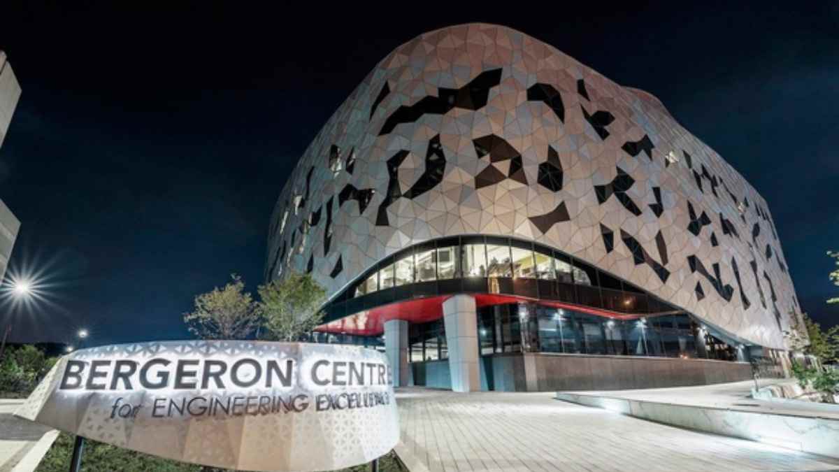 Du học York University tại Lassonde School of Engineering, tòa nhà Bergeron Centre hiện đại.