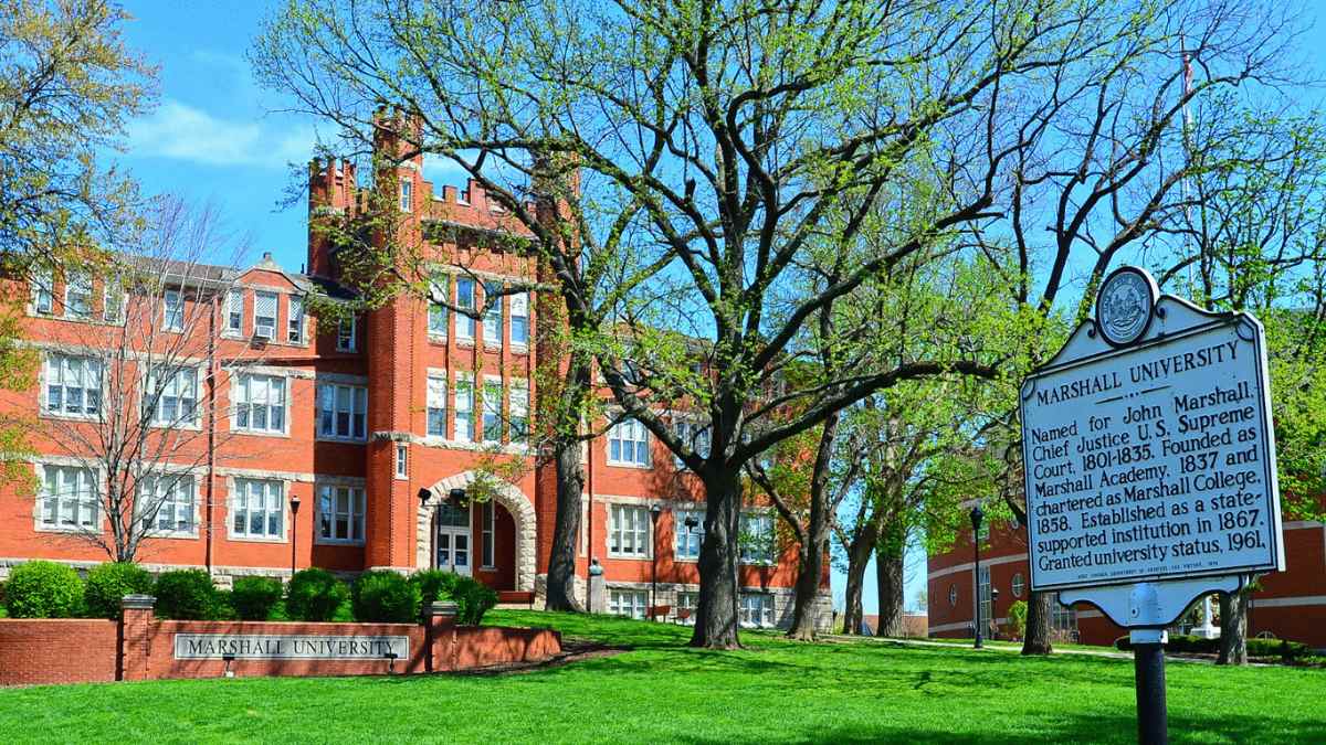 Du học Marshall University tại West Virginia, lựa chọn du học Mỹ chi phí thấp với ngành Pháp y hàng đầu.