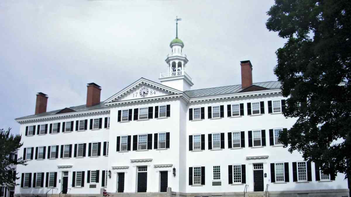 Du học Dartmouth College 2026, đại học #1 nước Mỹ về chất lượng giảng dạy bậc cử nhân