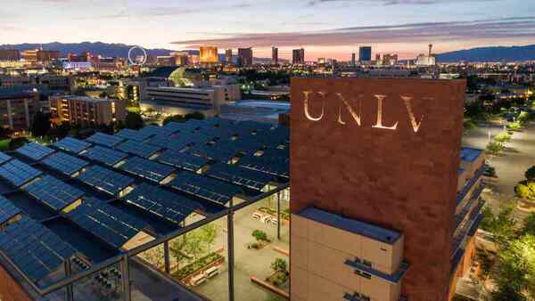 University of Nevada Las Vegas 1 Du học University of Nevada Las Vegas (UNLV), đại học #1 thế giới về Hospitality.