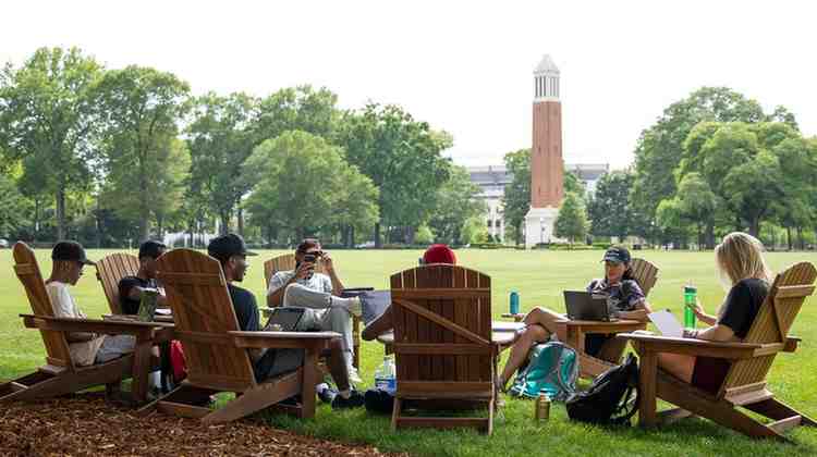 Du học University of Alabama - Hành trình chinh phục học bổng tự động $112,000 Mỹ.