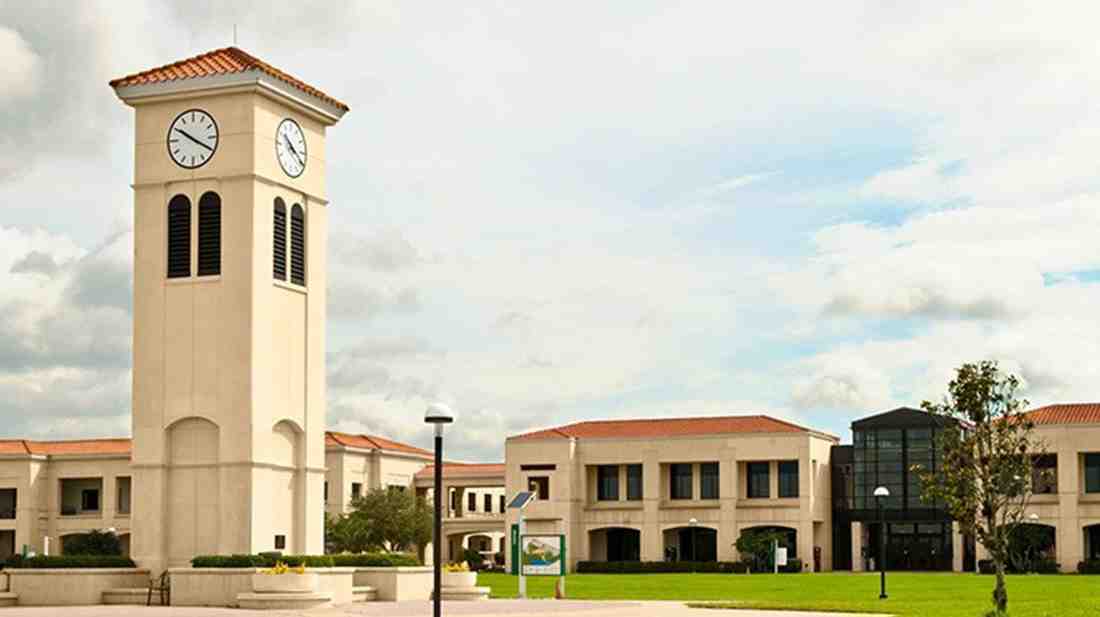 Du học Valencia College tại Orlando, cao đẳng cộng đồng #1 nước Mỹ.