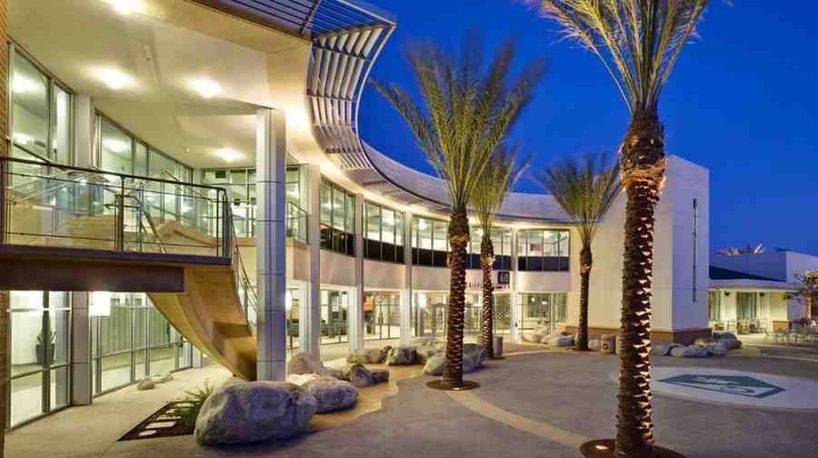 Du học Grossmont College, lộ trình 2+2 tiết kiệm đến Đại học California.