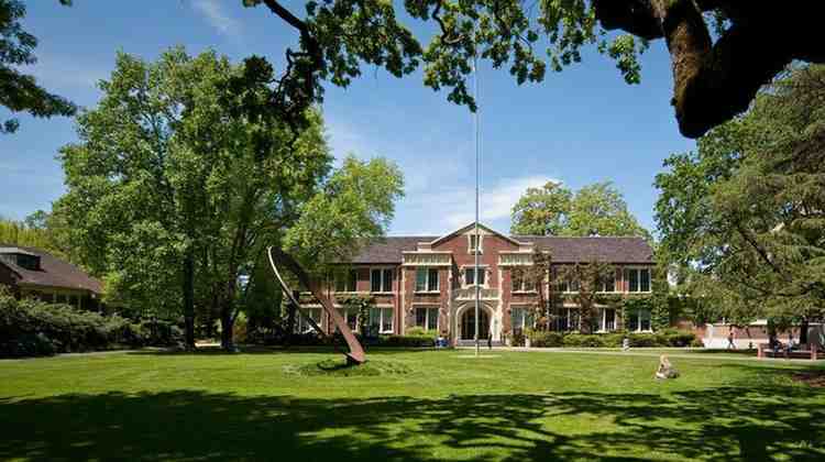 Study Abroad Santa Rosa Junior College in California, the premier path to UC Berkeley.